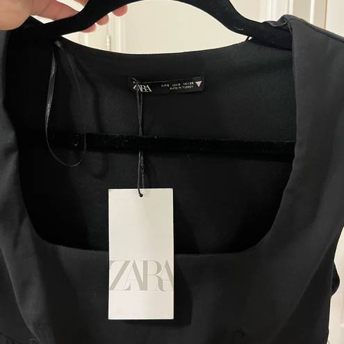 ZARA Sweetheart neck cap sleeve mini dress