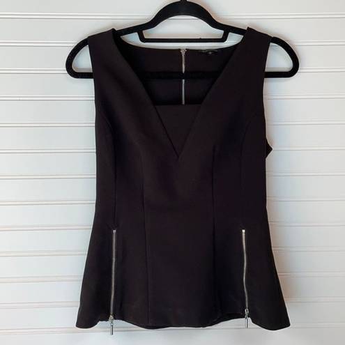 Dynamite  Women’s Black V-Neck Sleeveless Zip Peplum Blouse Top Size Small