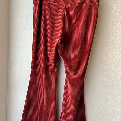 No Bo  Pull On Flare Pants Textured Burnt Orange
Wide Leg Woman's Pants size L