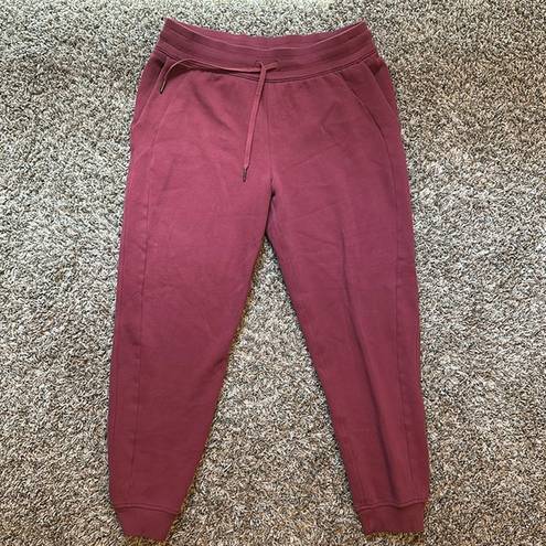 Lululemon  Scuba Joggers Fleece Size 10 Maroon