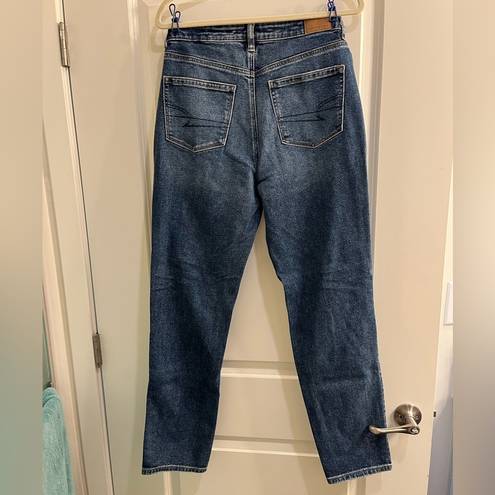 American Eagle Stretch Ripped Mom Jeans Size 8 Extra Long Dark Washed