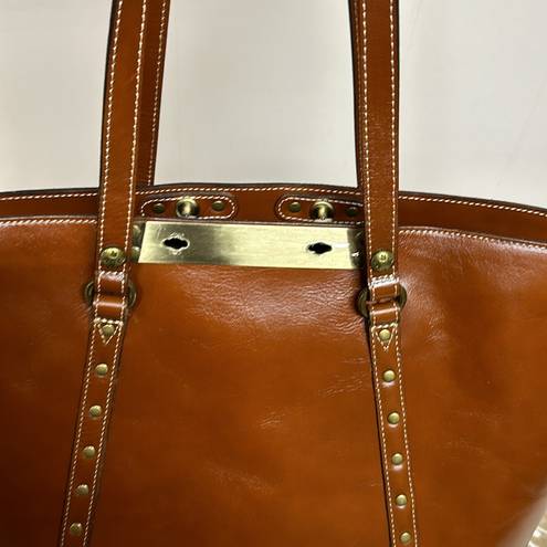 Patricia Nash Benvenuto Heritage Collection Leather Tote with dust bag NWT