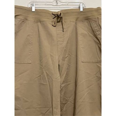 Terra & Sky New  khaki pull on Capri pants Sz 2x