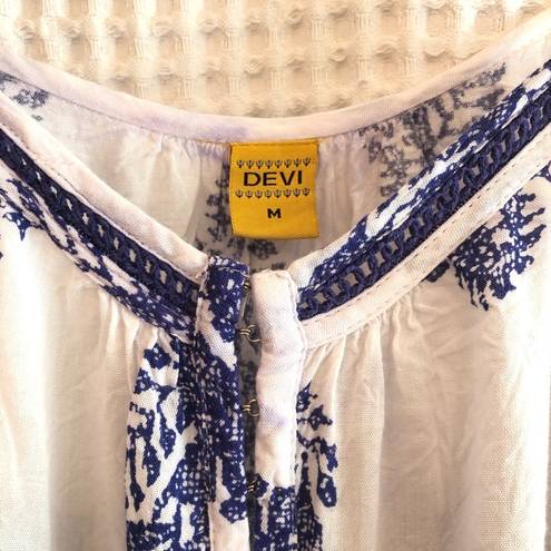 PacSun Blue and White Print Off the Shoulder Top Devi M