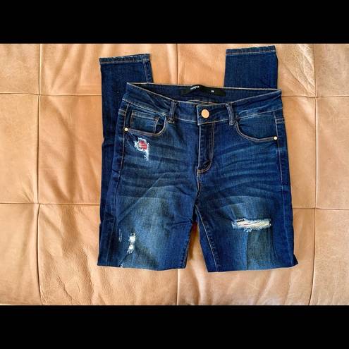 Harper  Distressed Jeans