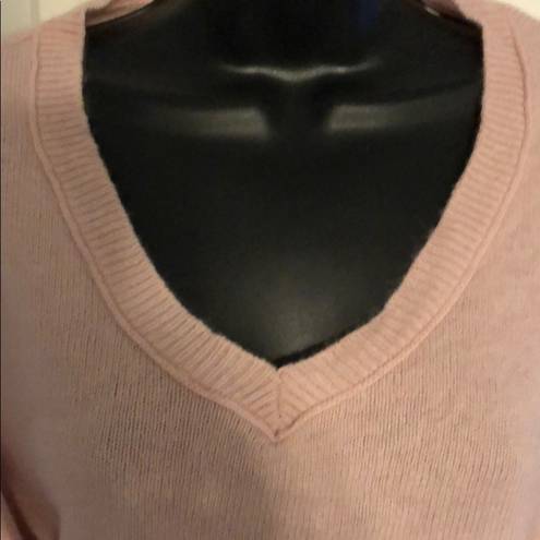 Banana Republic Light pink sweater size M