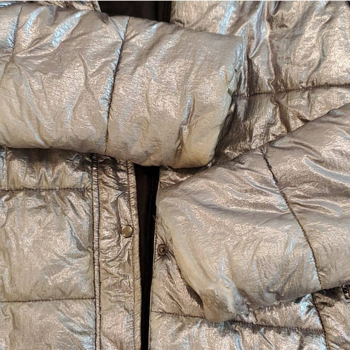 Barney’s New York Sale!💥 Barneys New York Silver Puffy Coat