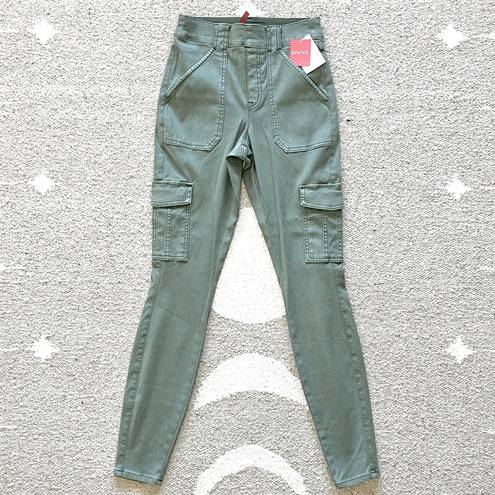 Spanx Stretch Twill Ankle Cargo Pants in Soft Sage