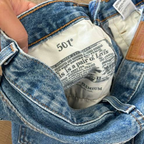 Levi’s  501 distressed ripped cutoff jean denim shorts