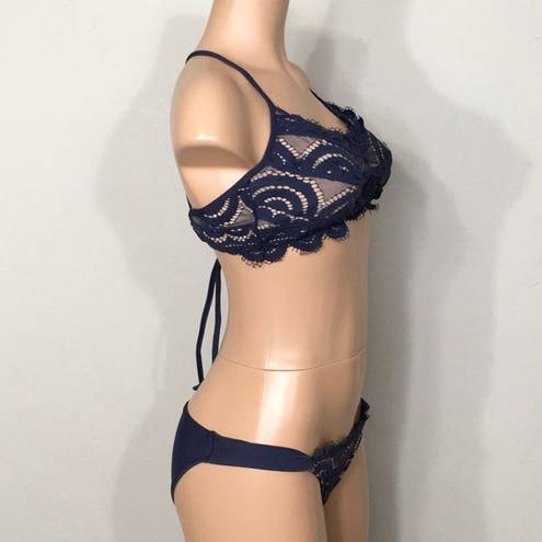 PilyQ  navy nautica lace teeny bikini set. M-teeny. New.