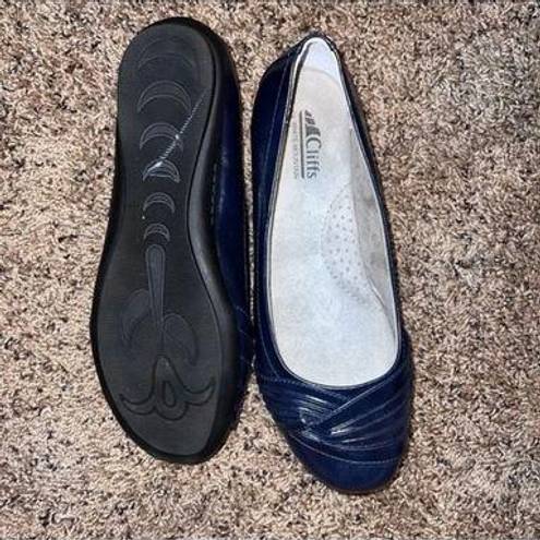 Cliffs by White Mountain Flat Womens Size 7 M Navy Blue Excellent Condition