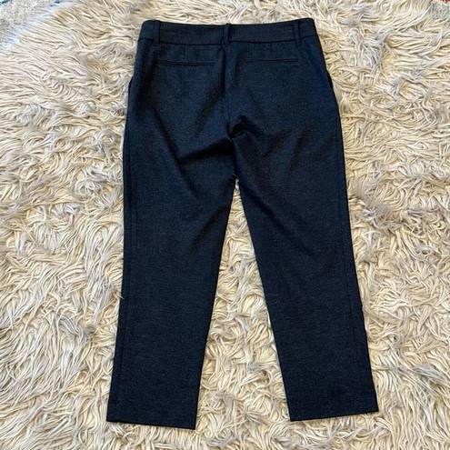 Elizabeth and James  capri work pants size 2