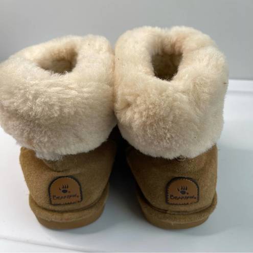 BEARPAW  Abby sheepskin hickory short booties size 8