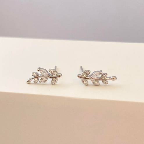 925 Silver Plated CZ Cubic Zirconia Leaf Stud Earrings for Women