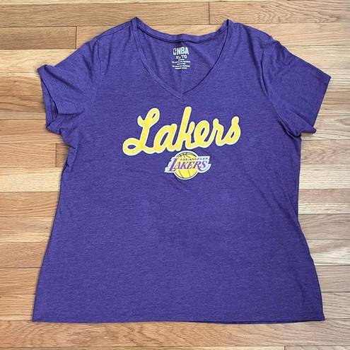 Nba  LA Lakers Tee - Size XL