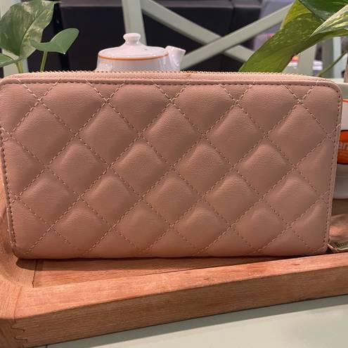 Ellen Tracy Brand new  Quilted Wallet