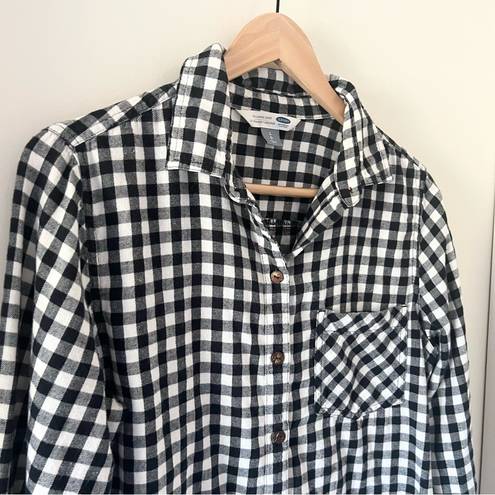 Old Navy  L Womens Black White Buffalo Plaid Check Flannel Button Down Shirt