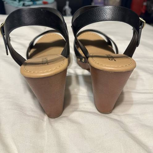 Soda heels size 10 - new