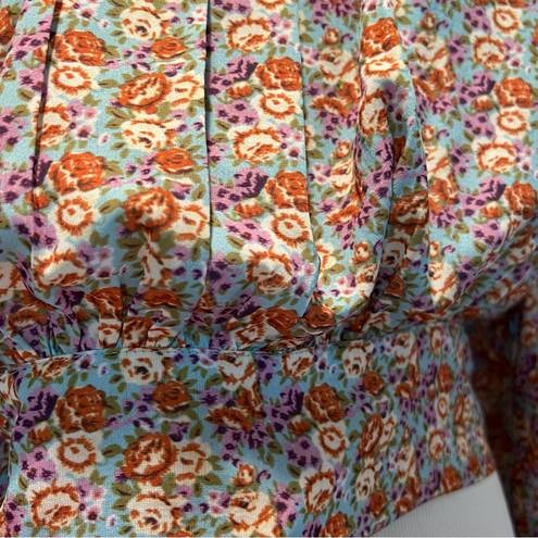 Bohme floral blouse size medium sweetheart back with tie button neck