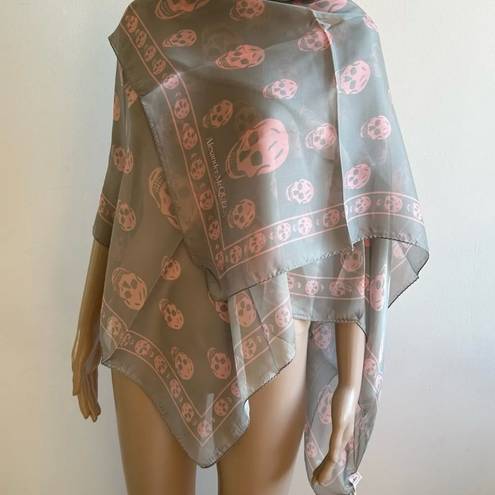 Alexander McQueen Rare sold out  Muted Skull Silk Chiffon Scarf Gray/Pink