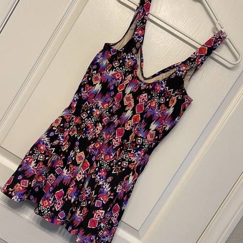 Maxine of Hollywood  Geometric Black Purple Pink Swimdress Size 14 EUC #S-285