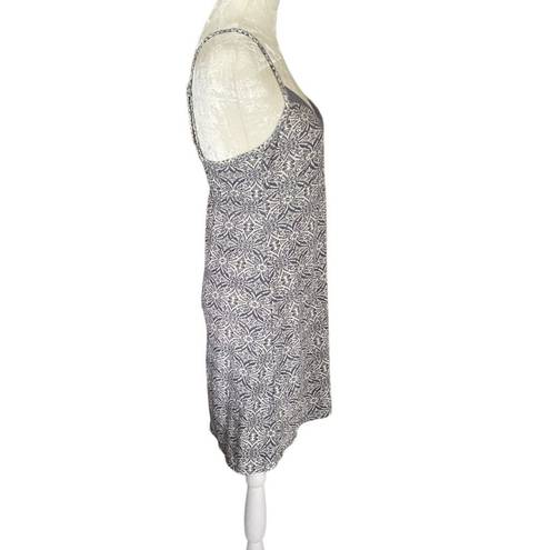 Marilyn Monroe Intimates women's M gray and white adjustable straps stretchy