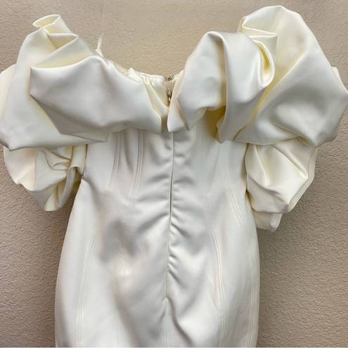 House Of CB  'Selena' Ivory Satin Ruffle Strapless white Dress size S NWOT