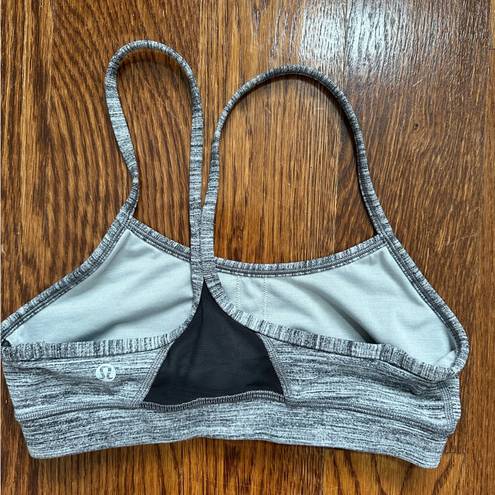 Lululemon  Flow Y Sports Bra