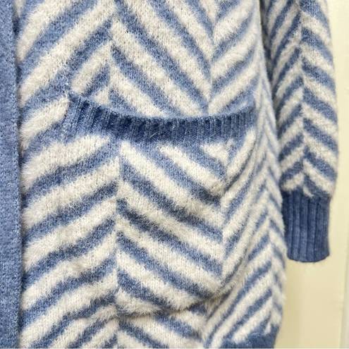 89th and Madison  Open Front Long Cardigan Women’s Size Small Chevron Fuzzy Pockets