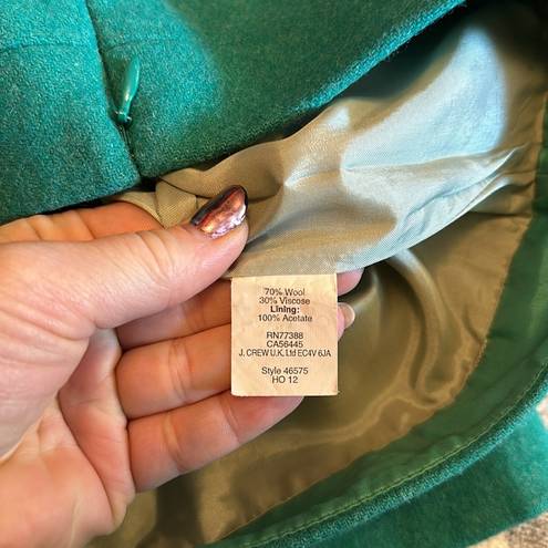 J.Crew  the pencil skirt in Kelly green size 4