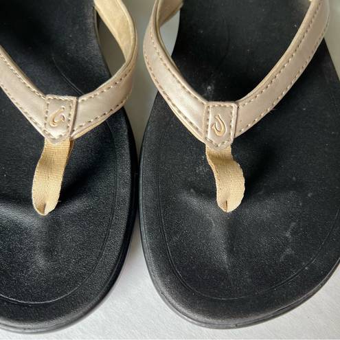 Olukai  Ho’opio Sandals bubbly/ black size 7 flip flops
