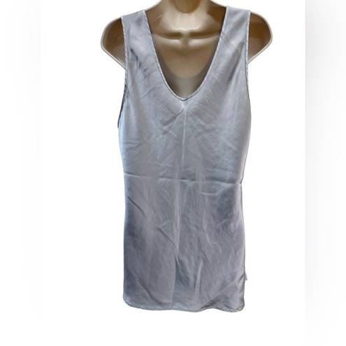 Mulberry Fishers Finery woman’s 100% pure  silk camisole in a silver color