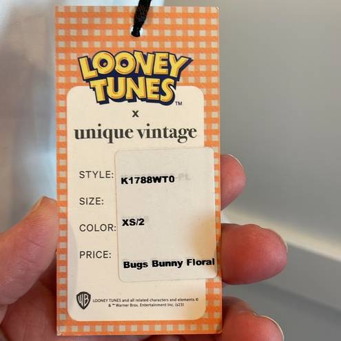 Unique Vintage  Looney Tunes Bugs Bunny top New With Tags