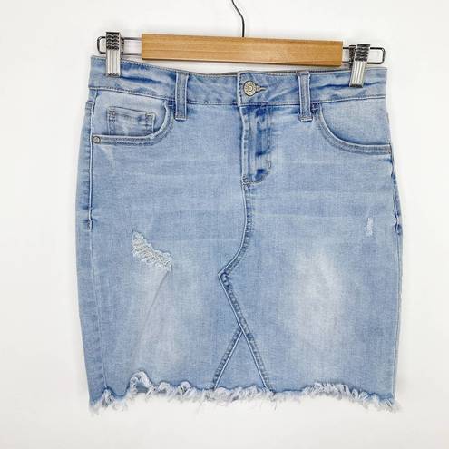 Celebrity Pink  Light Wash Blue Denim Raw Hem Mini Skirt Women's Size 1/25