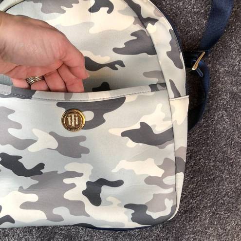 Tommy Hilfiger  Camo Backpack with Gold Logo Hardware Blue Straps Y2K Streetwear