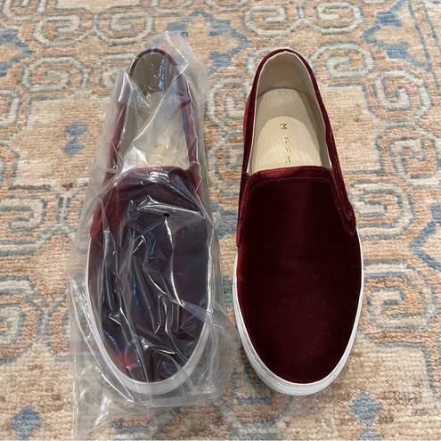 Mulberry M. Gemi Cerchio  Red velvet slip on sneakers | Size 40 / 9