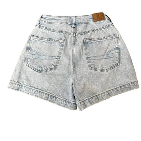 American Eagle  Mom Skort Light Wash High-Rise Distressed Women Size 00 - EUC