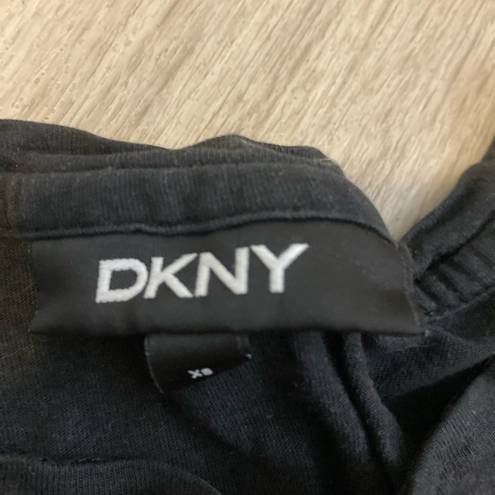 DKNY 