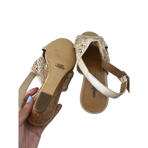 Comfortview  Tan Knit Wedges Sz 8