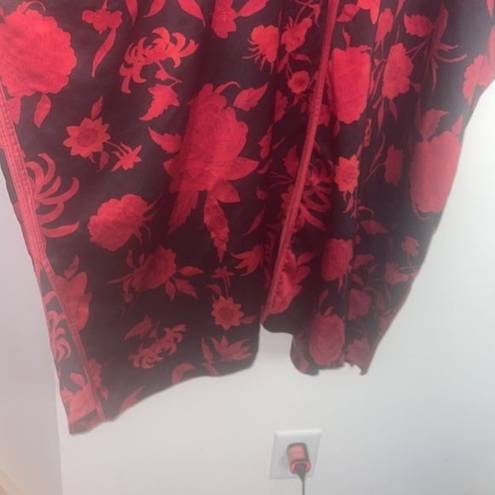 Natori red and black kimono V-neck floral caftan dress lagan look casual