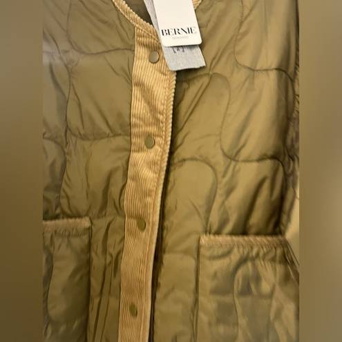 Bernardo Bernie  light weight quilted puffer jacket Size Xl