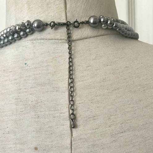 Krass&co The Roman  tri strand grey beaded necklace