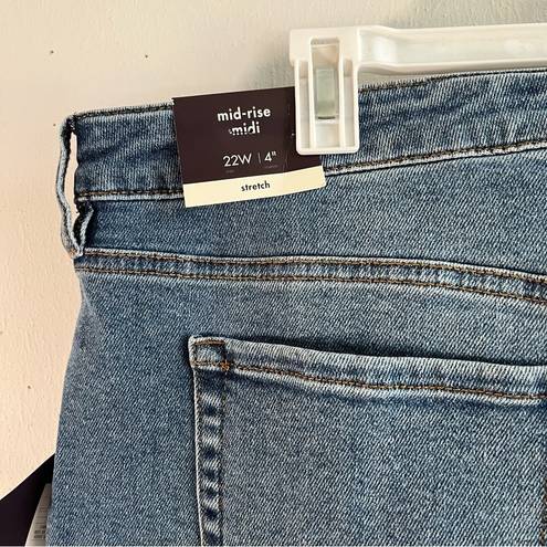 Ava & Viv  Shorts Denim Jean Mid-Rise Midi 4” Rolled Cuff Button Fly Sz 22W NWT