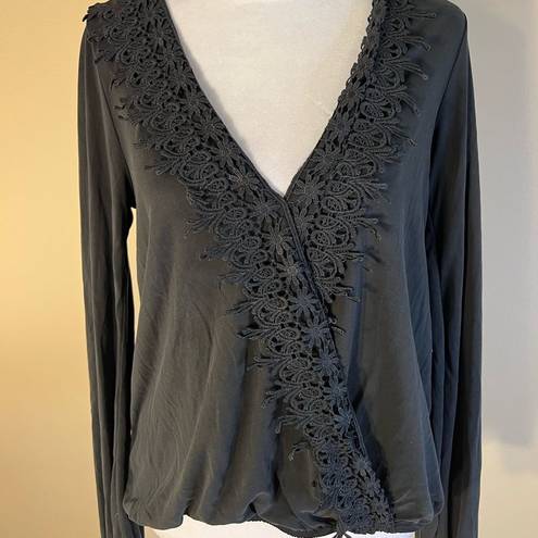 Vintage Havana  Crochet Deep V Neck Faux Wrap Long Sleeve Blouse Small