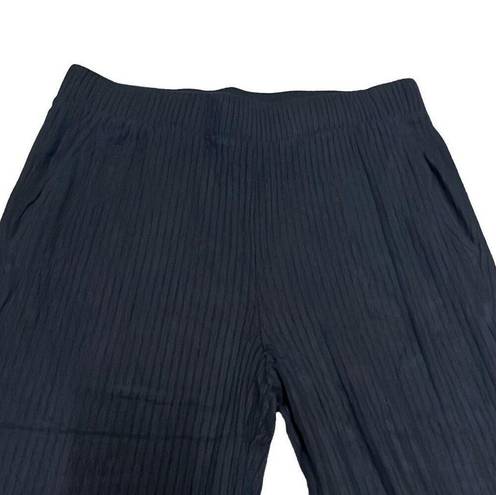 n:philanthropy N philanthropy Womens Medium Talker Pants Black Ribbed Cropped Ruffle Hem NWT