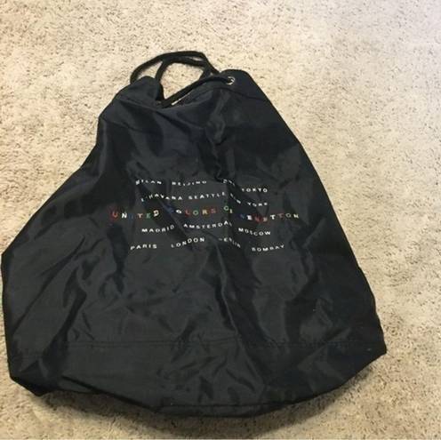 United Colors Of Benetton Vintage 90’s  black Backpack Drawstring Travel Bag.