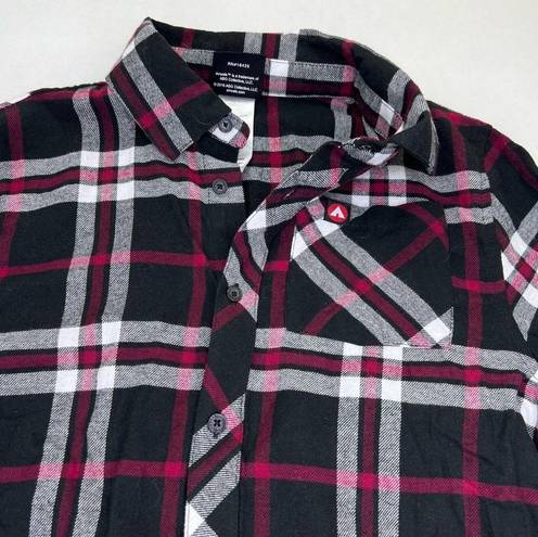 Airwalk NWT  100% cotton Flannel black red white Large