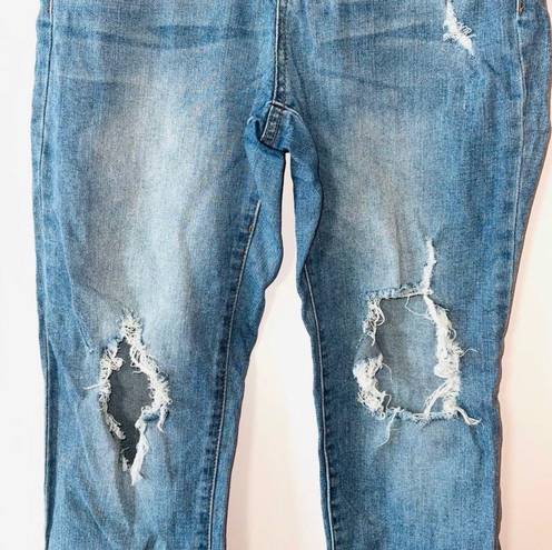 Celebrity Pink Dalton Medium Wash Destructed Crop Straight Leg Jeans