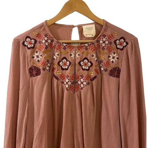 Harper  Blouse Francesca’s Pink Embroidered Medium Floral Long Sleeve Boho