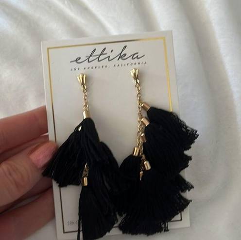 Ettika NWT  daydreamer tassel 18k gold plated earrings in black fabric